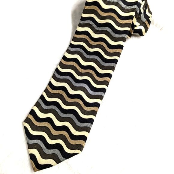 Men's Vintage Urban Canvas 100% Silk Tie Wavy Horizontal Motif - Picture 7 of 12